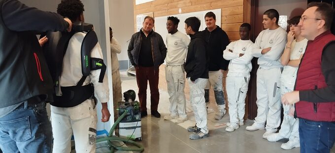 Exosquelette atelier finition